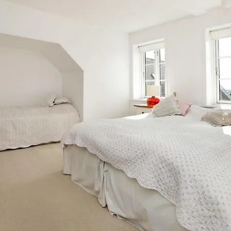 Sleeps 15 Wifi *