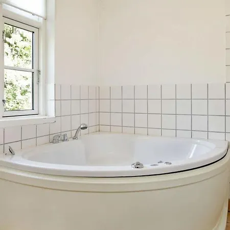 Sleeps 15 Wifi Feriehus *