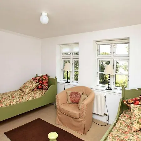 Sleeps 15 Wifi Feriehus Kertinge